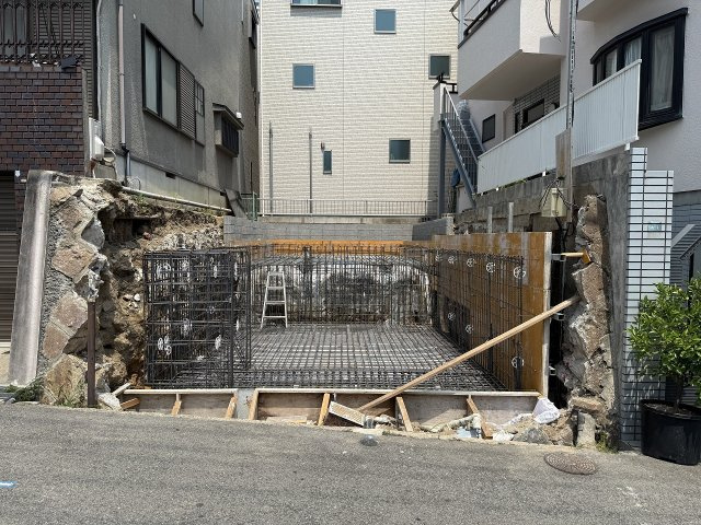 【前面道路含む現地写真】 | 灘区岩屋中町２丁目新築戸建