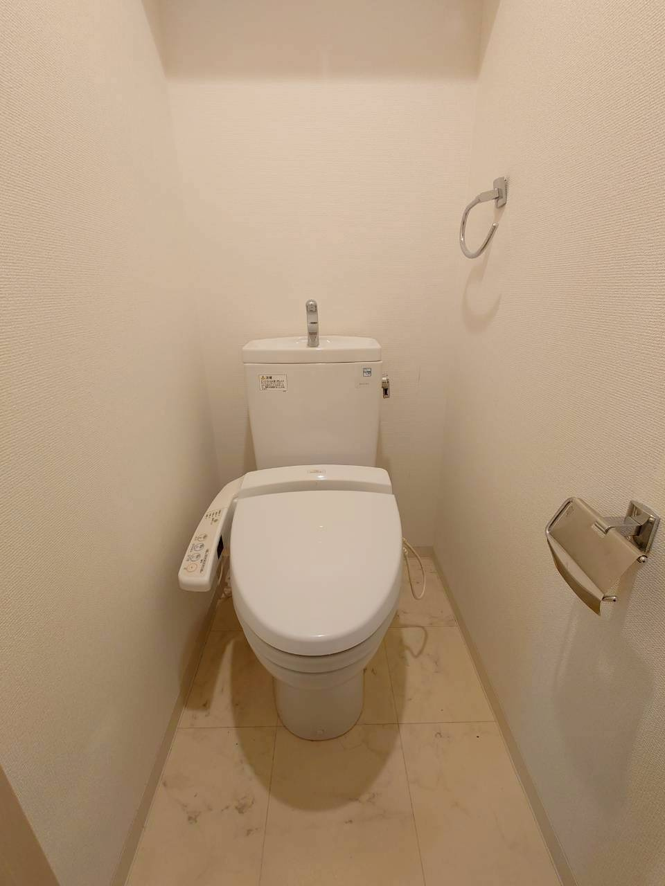 ※別部屋参考写真となります