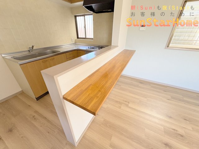 【※サンスターホーム限定物件】立川市柏町３丁目　リフォーム済み戸建の居間・リビング