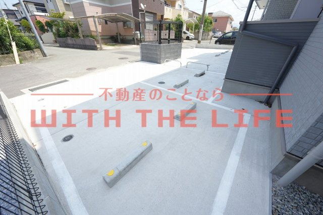 THE NOBLES SUMIKA の駐車場|※同シリーズ別物件の写真　現状優先
