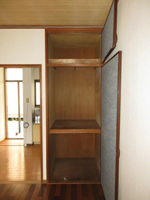 成瀬ハイツⅡの収納