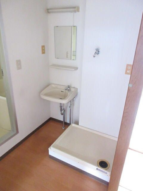 成瀬ハイツⅡの洗面所