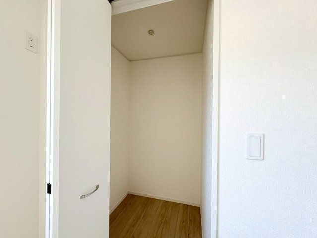 クワイエ　岐阜市柳津町高桑第3　全1区画分譲の収納|ウォークインクローゼット