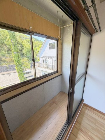 安佐町久地ハウスのバルコニー