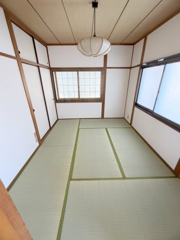 安佐町久地ハウスの和室