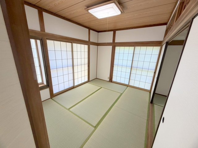 安佐町久地ハウスの和室
