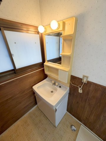 安佐町久地ハウスの洗面所
