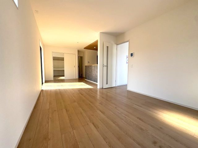 【内装】 | 糟屋郡粕屋町戸原東1丁目1期　2号棟（全3棟）【仲介手数料無料・0円】 | 施工例。施工例は完成時と異なる場合があります。