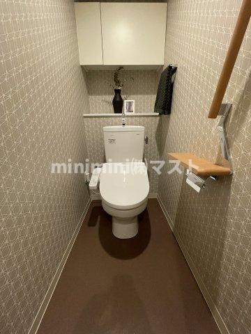 シーズンフラッツ靭本町のトイレ