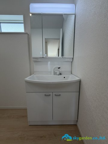 秦野市南矢名第19　新築戸建　全2棟2号棟の独立洗面台