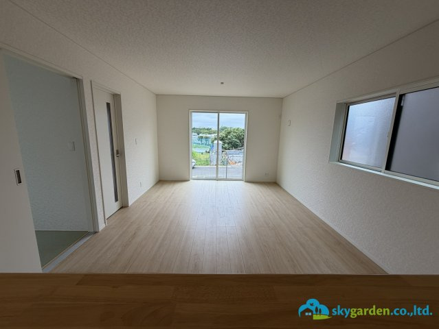 秦野市南矢名第19　新築戸建　全2棟2号棟の居間・リビング