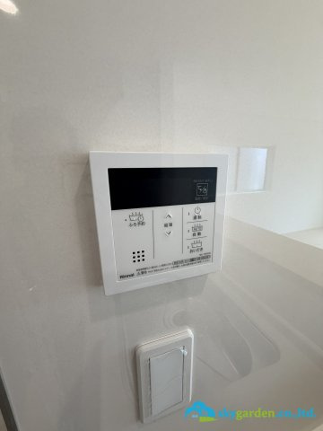 秦野市南矢名第19　新築戸建　全2棟2号棟の発電・温水設備