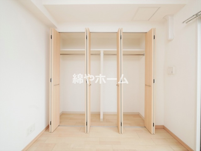 エステムプラザ難波ＷＥＳＴIIプレディアの収納|十分な収納スペースがあります