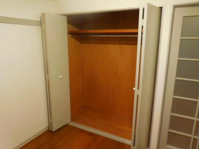 高槻市高西町の賃貸マンションの収納