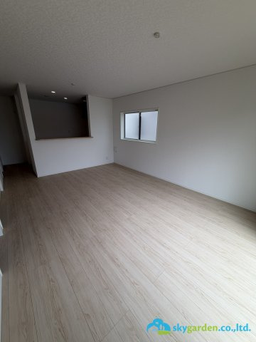秦野市南矢名第19　新築戸建　全2棟1号棟の居間・リビング