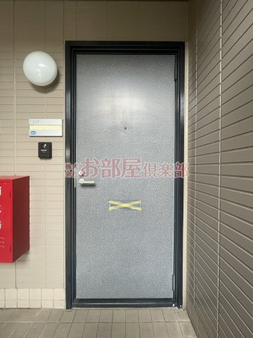 フォンテーヌ宮ノ陣 Ⅱ C棟の玄関|シンプルで使いやすい玄関です