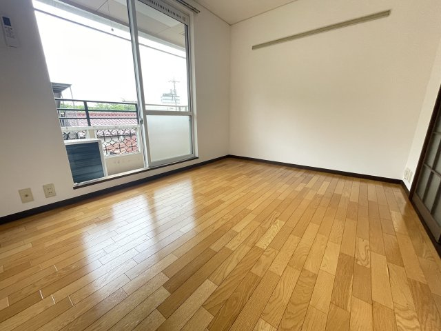 グリーンクレストの居間・リビング