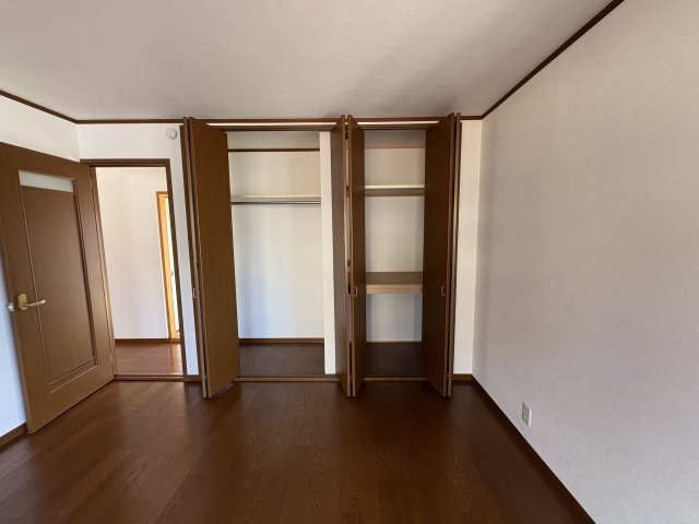 和歌山市堀止東2丁目・中古戸建・80415の洋室