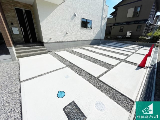 近江八幡市安土町下豊浦　第1期　新築一戸建ての駐車場|駐車スペース！散水栓があるので、こまめに愛車を洗えます！