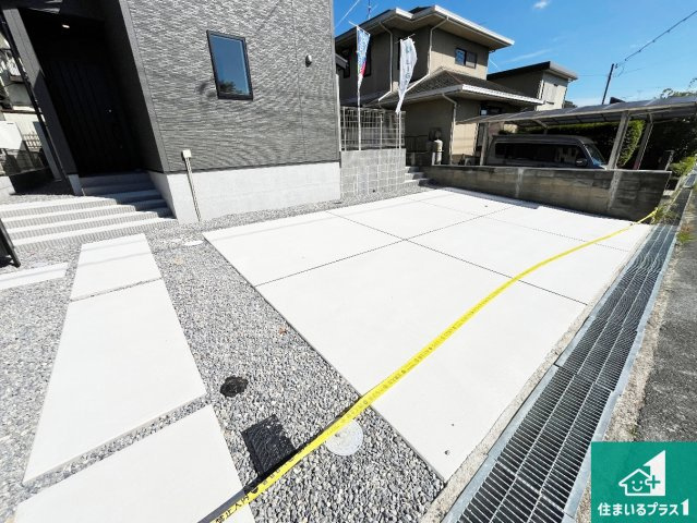 湖南市サイドタウン　第1期　新築一戸建ての駐車場|駐車スペース！散水栓があるので、こまめに愛車を洗えます！
