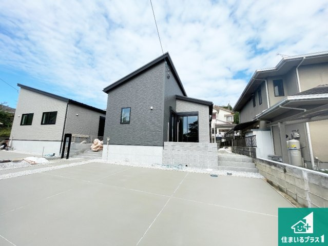 湖南市サイドタウン　第1期　新築一戸建ての外観|お客様に長く安心して住んでいだだける事にこだわった家づくり！住んでからのアフターサービスにもしっかりと取り組んでいます！