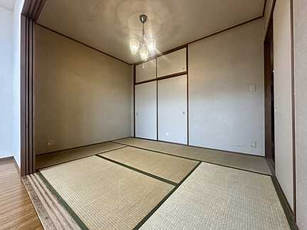 藤和ハイタウンルネポート宇品の和室