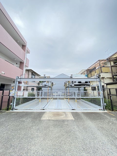 カーサー立花の駐車場|駐車場です