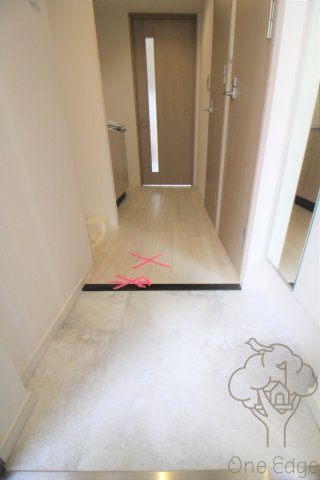 プレサンス梅田北アーリーの玄関