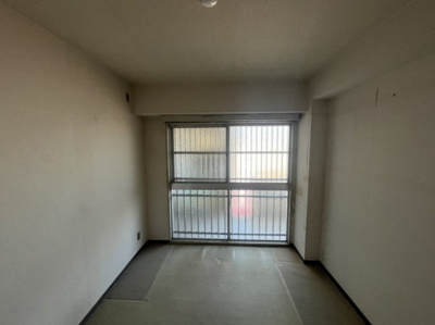 【洋室】 | 鷹城マンション