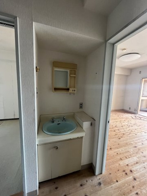 【独立洗面台】 | 鷹城マンション