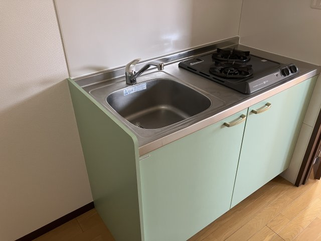 秀栄レジデンスのキッチン
