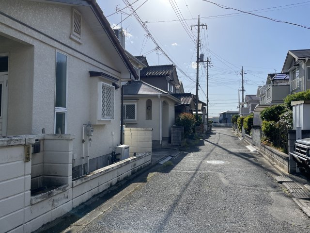 【前面道路含む現地写真】 | 熊谷市下奈良1期　中古戸建