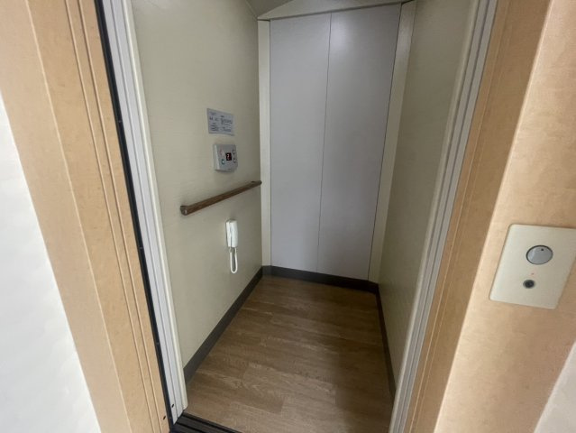 ラムール六甲山ノ手の玄関|ゆったりとした玄関です