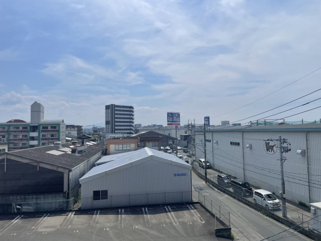 エメラルドマンション箱崎IIIの展望