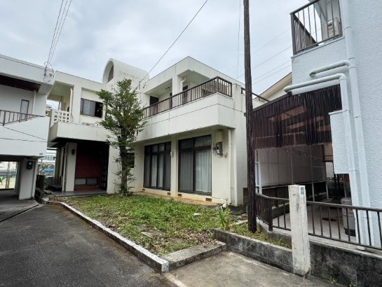 浦添市港川1丁目中古戸建て