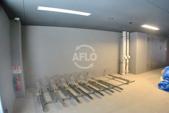 レオンコンフォート本町の駐車場|レオンコンフォート本町　駐輪場