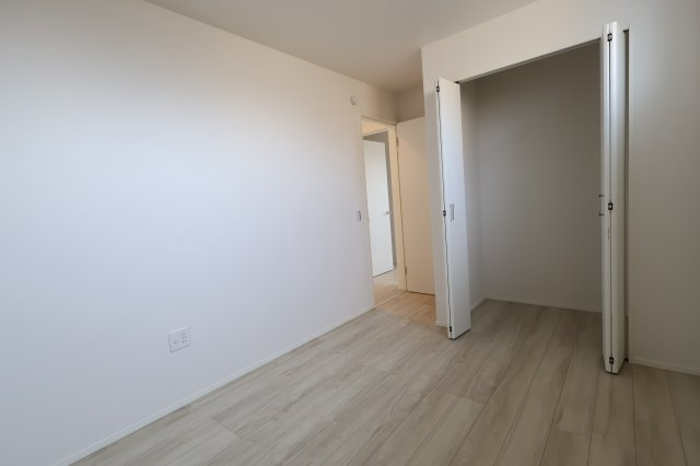 《仲介手数料無料》浦和区元町３丁目12-7新築一戸建てケイアイグレイスの洋室|3階 5.3帖