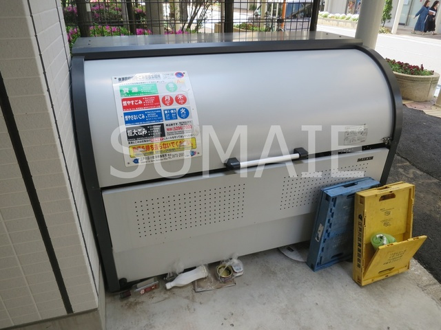 ＧＲＡＮＤＥ小岩のその他共用部分|敷地内ゴミストッカー。