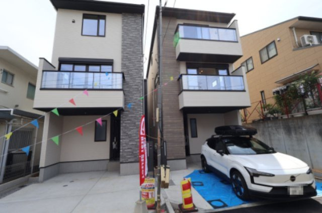 《仲介手数料無料》浦和区元町３丁目12-7新築一戸建てケイアイグレイスの外観|撮影日 2026年7月11日 14:00 曇り