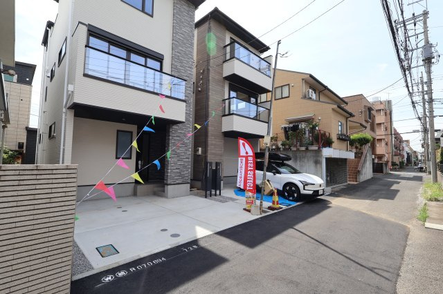 《仲介手数料無料》浦和区元町３丁目12-7新築一戸建てケイアイグレイスの外観