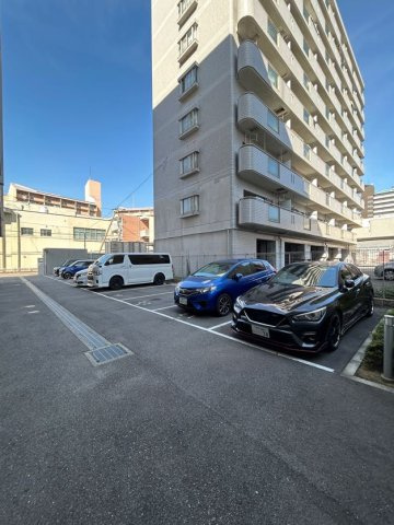 エスプレイス神戸ウエストゲートの駐車場
