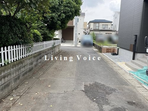 【仲介手数料０円】綾瀬市落合南5期　新築一戸建て　1号棟　全2棟の前面道路含む現地写真|綾瀬市落合南5期　新築一戸建て　全2棟