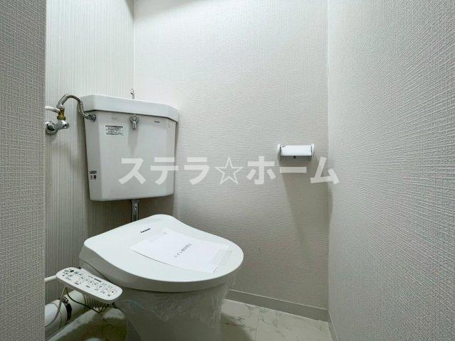 新大阪第1ハイツビルのトイレ|コンパクトで使いやすいトイレです
