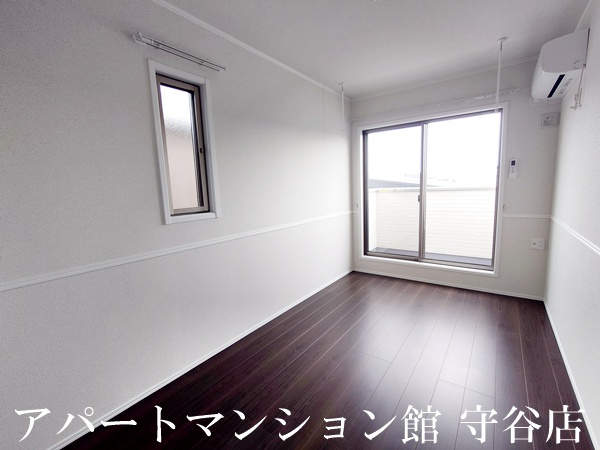Three above　誠和の寝室