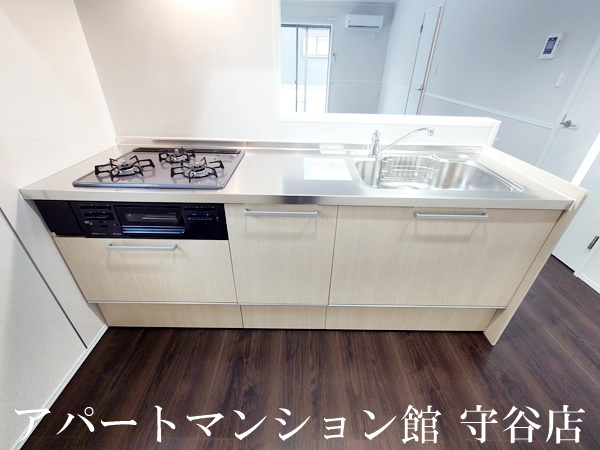 Three above　誠和のキッチン