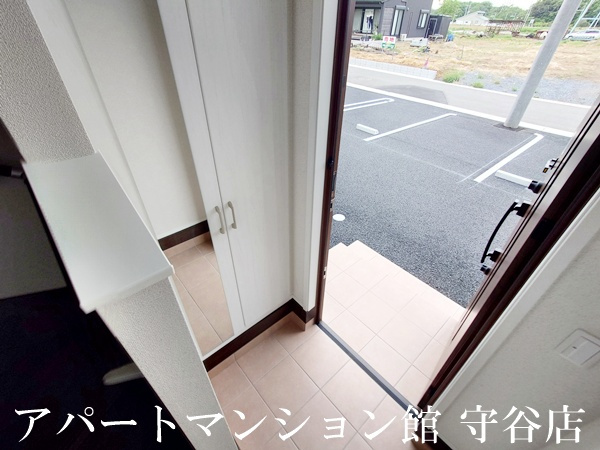 Three above　誠和の玄関