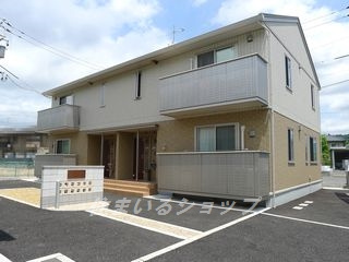 フローラル清水　Ａ棟の外観