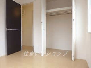 フローラル清水　Ａ棟の収納|クローゼット