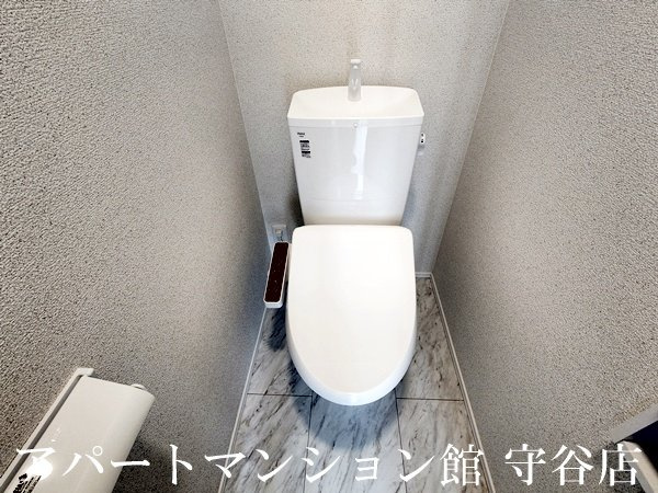Three above　誠和のトイレ