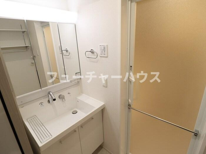 レーヴ・ウェル笠原Ｕｎの洗面所